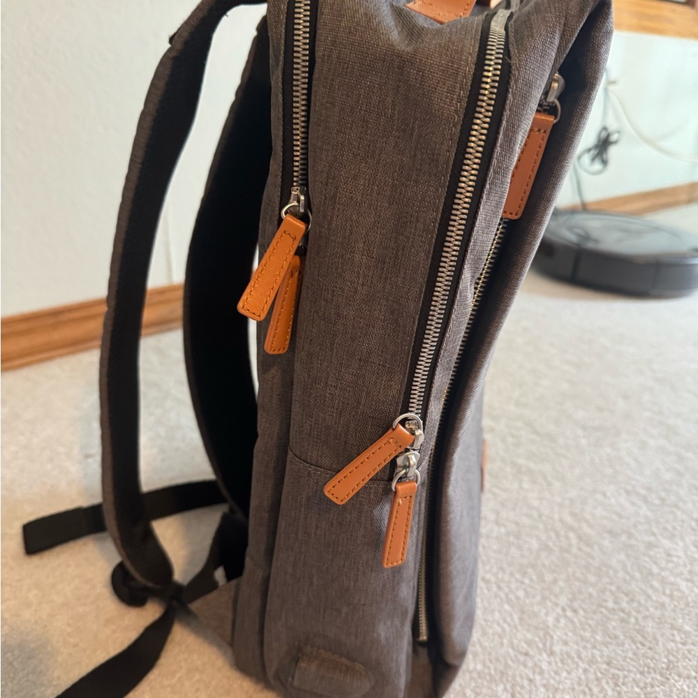 Nordace Stylish Gray Backpack with Tan Accents